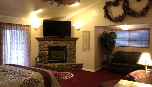 Comfort Room, 1 King Bed with Sofa bed, Non Smoking (110)