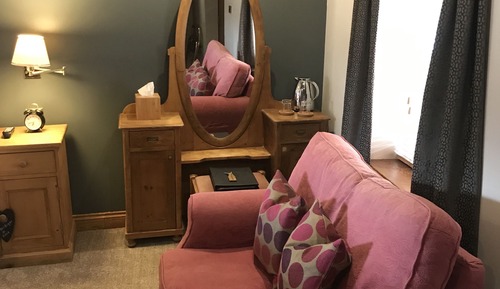 Deluxe Double Room, Ensuite, Courtyard View