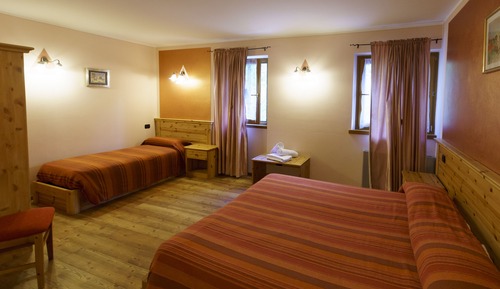 Triple Room, Balcony