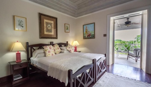 Deluxe Suite, 1 King Bed, Sea View