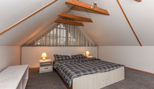 Traditional Loft, 2 Bedrooms