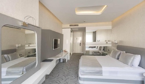 Classic Double Room