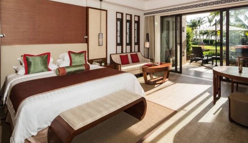 Grand Double Room, Courtyard 