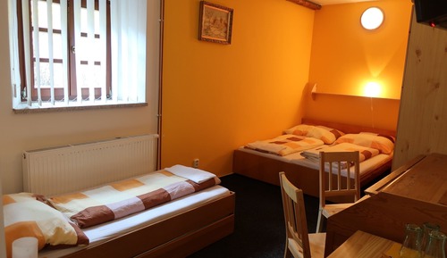 Basic Triple Room
