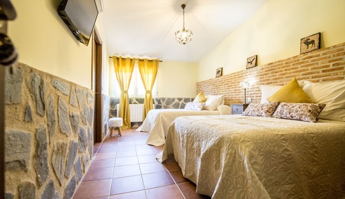 Deluxe Quadruple Room, Mountain View