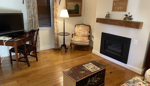 1 Bedroom Suite
