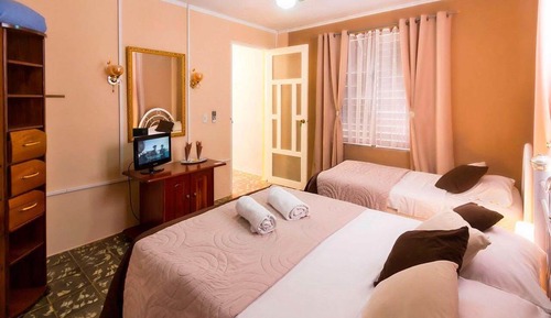 Comfort Triple Room