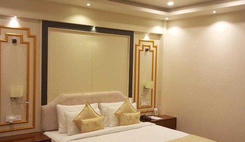 Elite Room