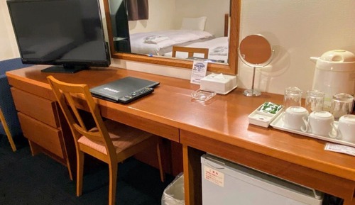 Standard Twin Room, Smoking