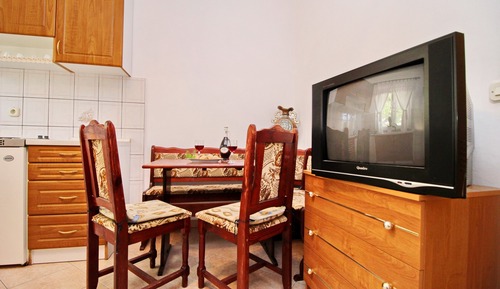 Superior Apartment, 1 Bedroom, Terrace, Garden View