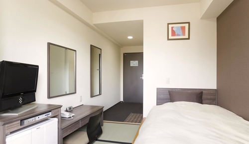 Japanese Western Style Single Room, Smoking