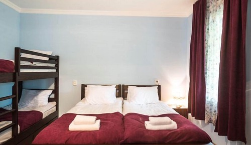 Quadruple Room, Mountain View