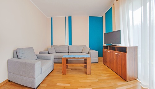 Apartment (3)
