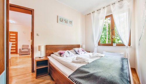 Apartment (10)