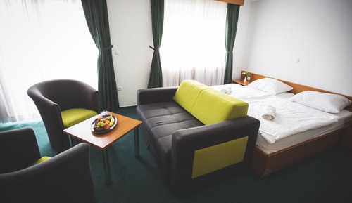 Luxury Triple Room