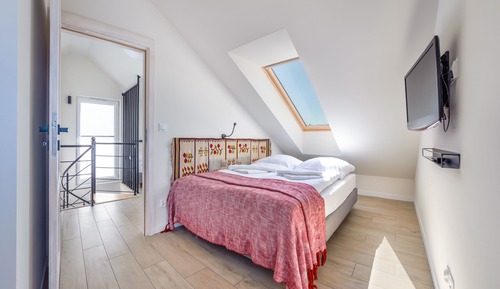 Apartment (3B/91A)