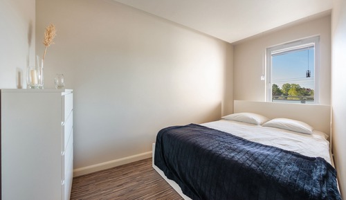 Apartment (35C)