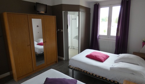 Premium Triple Room