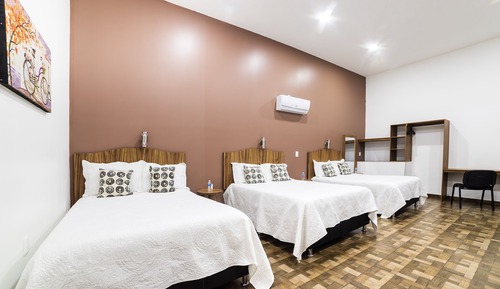 Standard Room (Three beds)