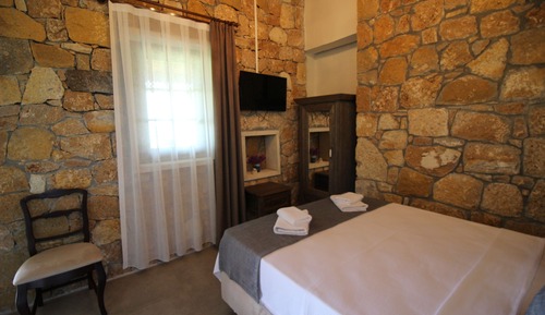 Standard Double Room, Garden View