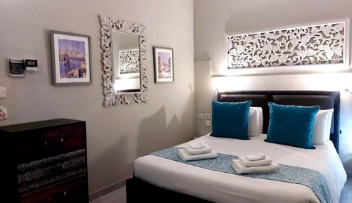 Double Room, Terrace (Mosta)