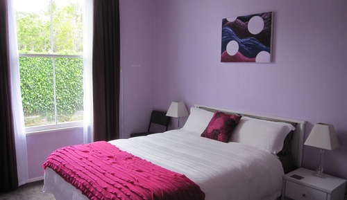 Lavender Room 