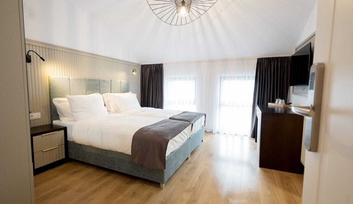 Business Twin Room