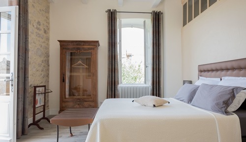 Standard Double Room (Rocamadour)