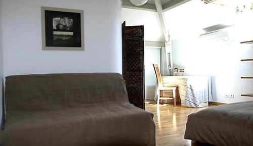 Double Room (Garrigue)