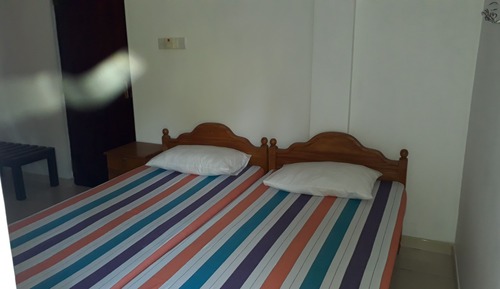 Economy Twin Room