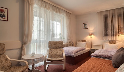 Basic Room, 3 Twin Beds