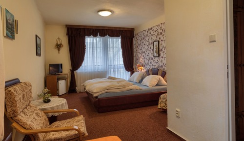 Comfort Room, Multiple Beds, Balcony