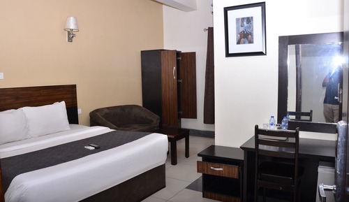 Exclusive Suite, 1 King Bed, Non Smoking