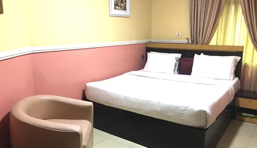 Executive Suite, Non Smoking