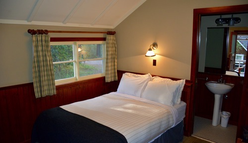 Standard Cabin, 1 Queen Bed, Terrace