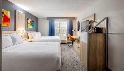Room, 2 Queen Beds, Non Smoking