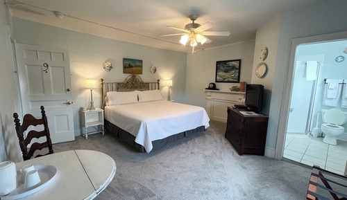 Room 9