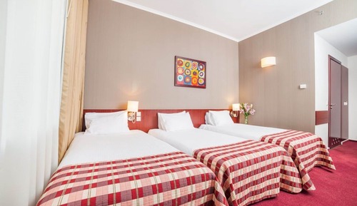 Classic Room, 3 Twin Beds, Non Smoking