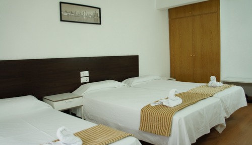 Standard Double Room, Partial Sea View