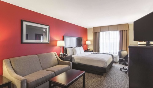 Deluxe Room, 1 King Bed, Non Smoking