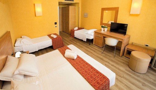 Quadruple Room