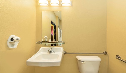 Standard Room, 2 Queen Beds, Accessible