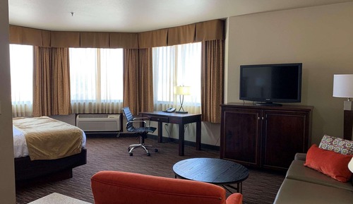 Studio Suite, 1 King Bed, Accessible, Non Smoking