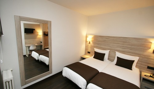 Double or Twin Room, No Windows (Interior)