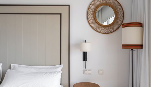 Standard Twin Room (2 Adults and 1 Child)