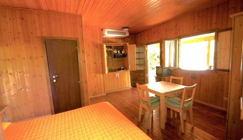 Studio, Multiple Beds, Kitchenette