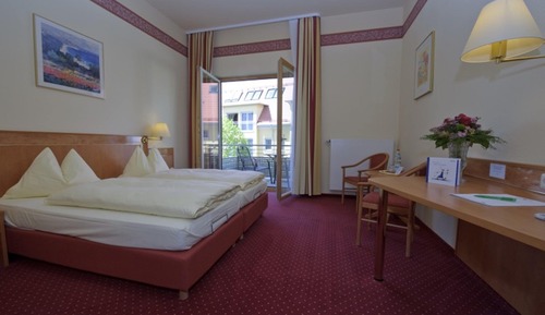 Double Room Balcony Roof Garden