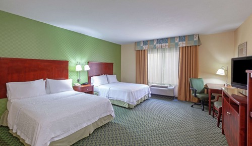 Room, 2 Queen Beds, Accessible, Non Smoking
