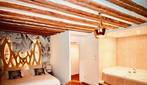 Junior Suite, Jetted Tub