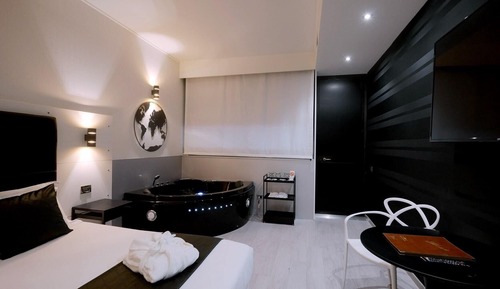 Elite Studio Suite
